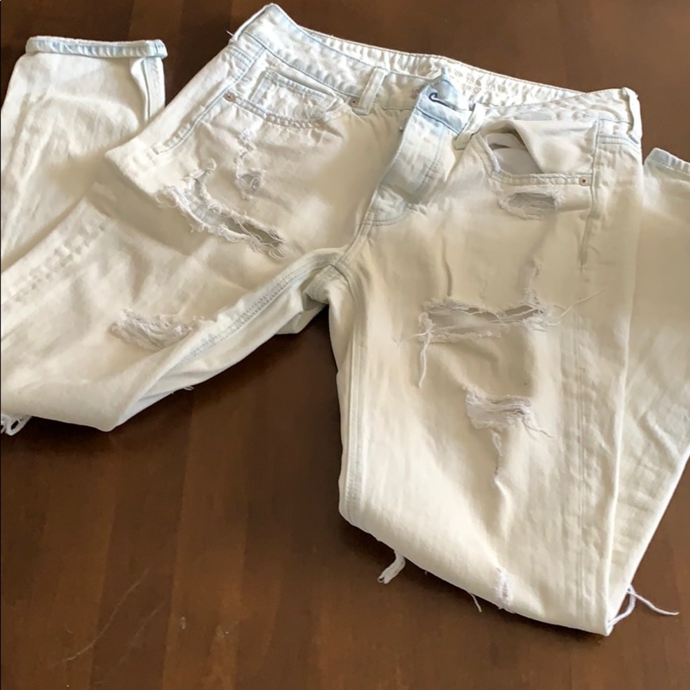 AE tomgirl jeans
